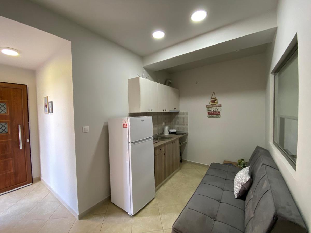 Evgenia & Zoe Apartment
